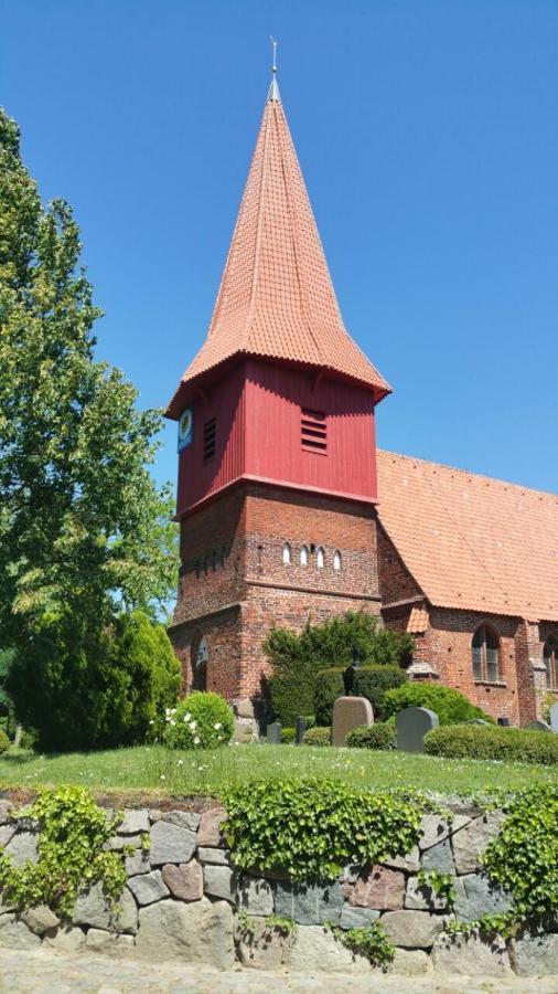 Ferienwohnung Meerzeit Eg Altefähr エクステリア 写真
